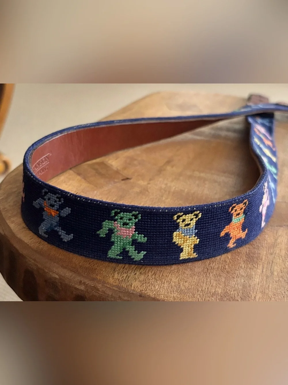 Smathers & Branson Italian Leather & Hand-Stitched Dancing Bears Men’s Belt - 38
